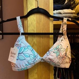 Kulani Kinis padded triangle bikini top with tags!